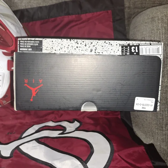  Nike Air Jordan VI 6 Retro Alternate White Grey Red - Picture 8 of 9